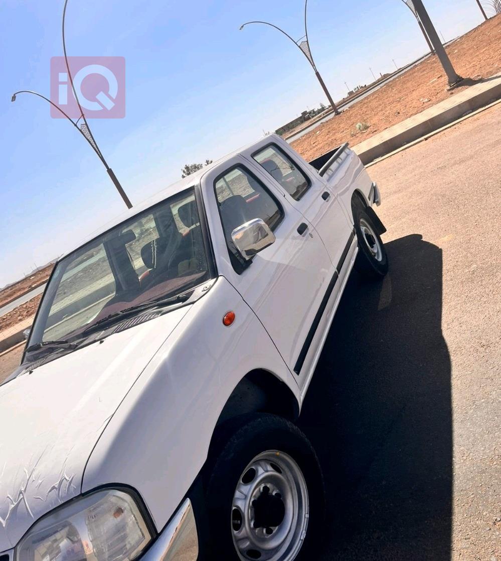 Nissan Pickup